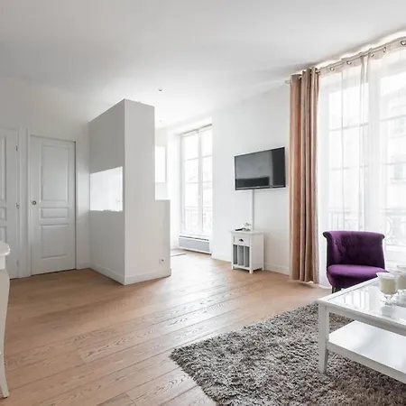 Vintage Le Bon Marche - Iii